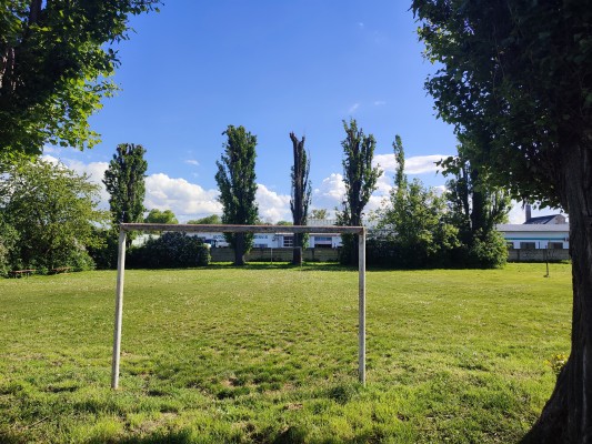 Obnova hřiště naproti areálu Technických služeb v ulici Československé armády